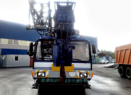 LIEBHERR 1050-4
