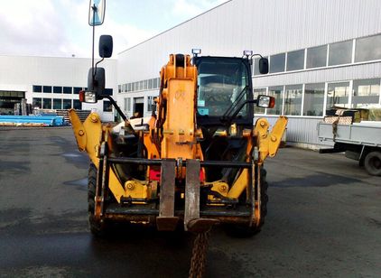 JCB 540