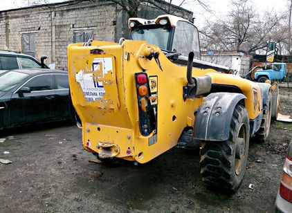 JCB 540