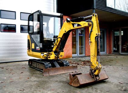 CATERPILLAR 301.8C