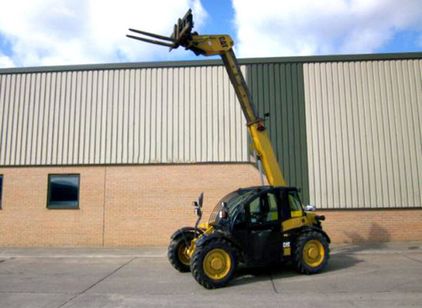 Аренда CATERPILLAR TH210