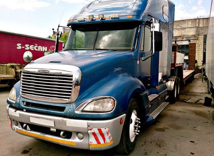 FREIGHTLINER