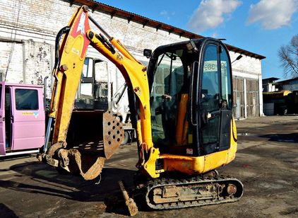 JCB 8014