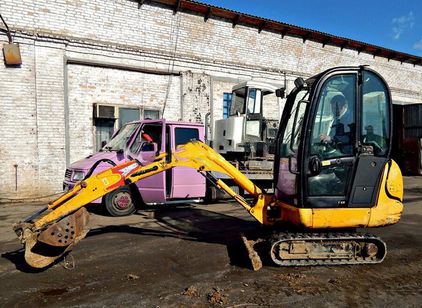 JCB 8014