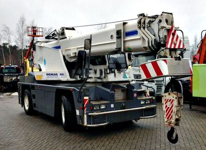 DEMAG
                        AC75