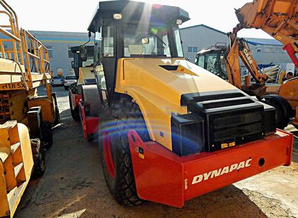 Аренда DYNAPAC CA282D