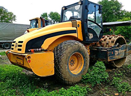JCB Vibromax VM166