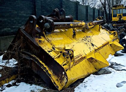 Аренда KOMATSU D275