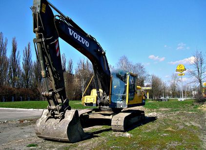 VOLVO ES240B