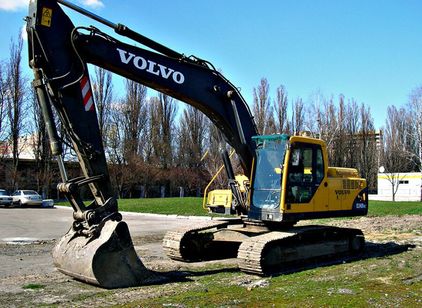 VOLVO ES240B